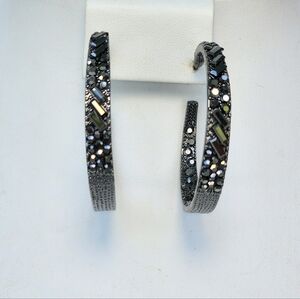 STUNNING Paparazzi GLITSY BY ASSOCIATION Gunmetal Black Hoop Post Earrings